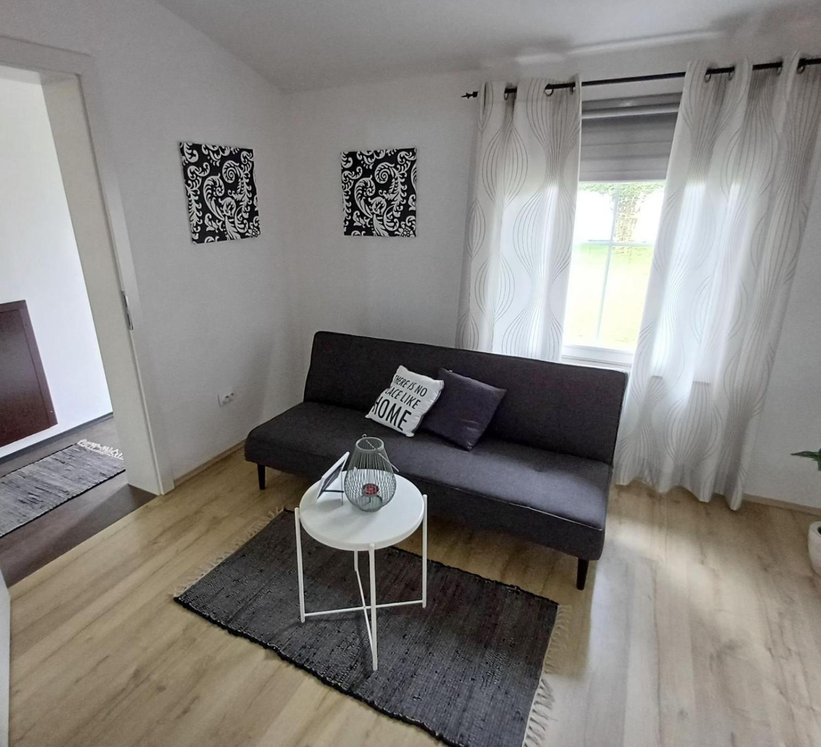 Apartman Slivnica Pri Mariboru エクステリア 写真